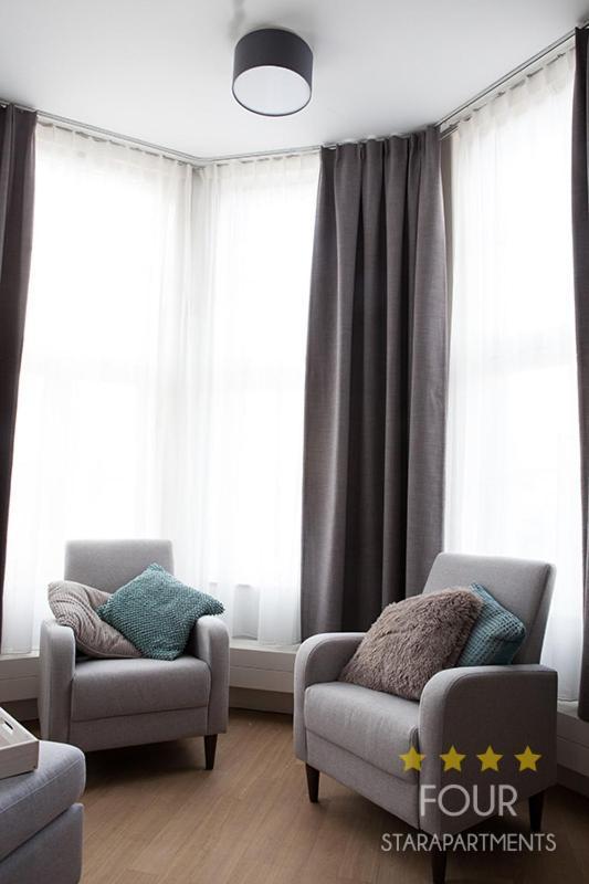 Four Star Apartments - Berkenbosch Blokstraat Гаага Номер фото