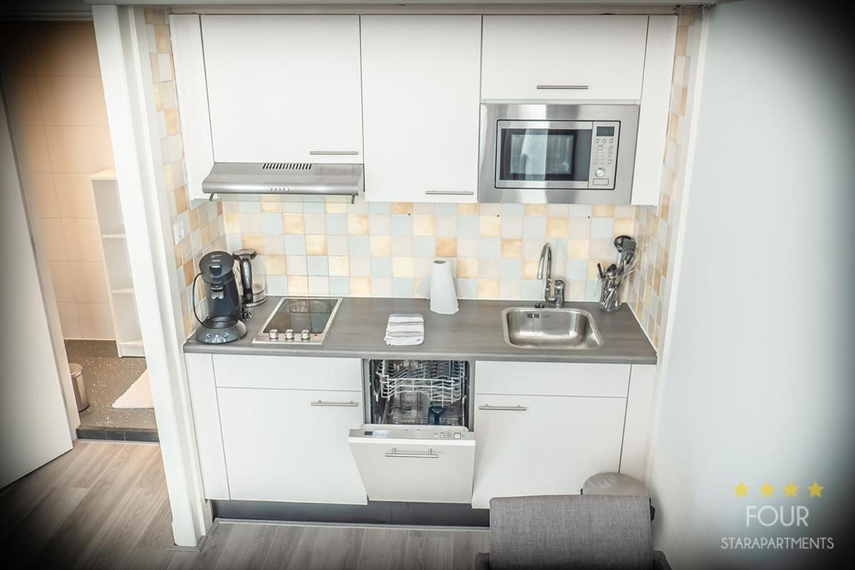 Four Star Apartments - Berkenbosch Blokstraat Гаага Номер фото