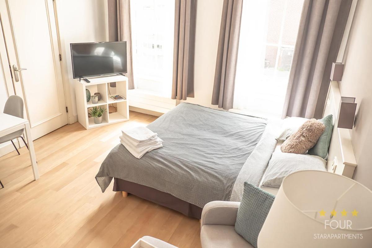 Four Star Apartments - Berkenbosch Blokstraat Гаага Номер фото